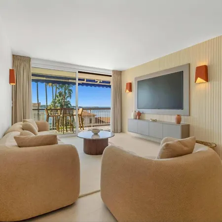 121 Marechal - 3-bedroom Sea View And Parking *